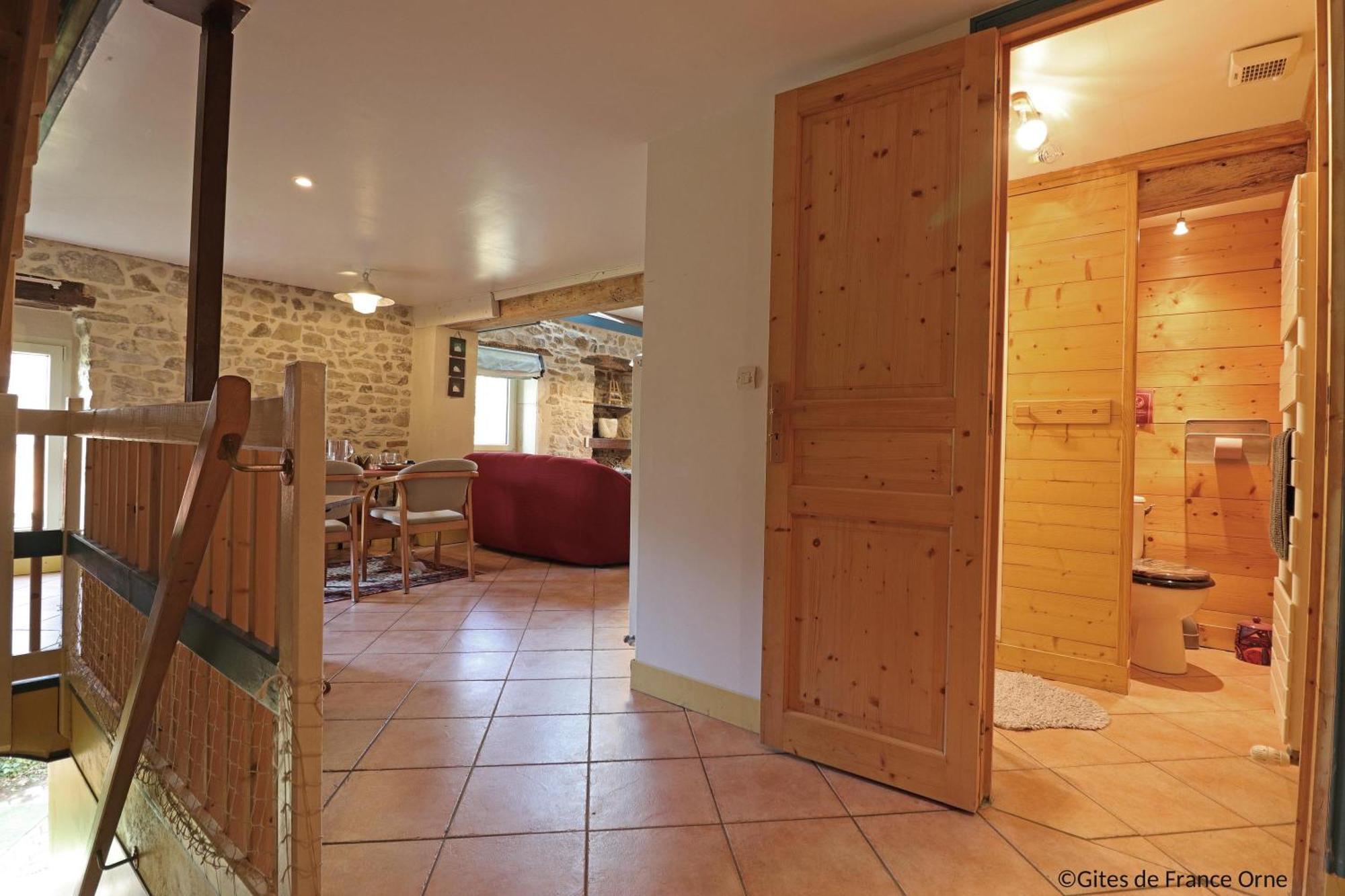 Bed and Breakfast La Cage Aux Oiseaux La Lande-de-Goult Exterior foto