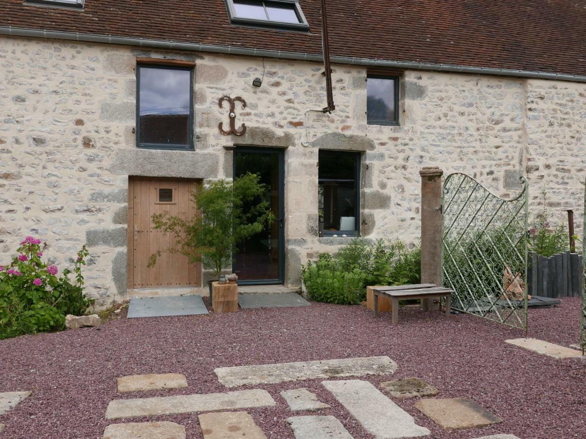 Bed and Breakfast La Cage Aux Oiseaux La Lande-de-Goult Exterior foto